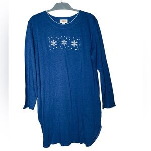 Talbots Intimates Blue & White Embroidered Snowflakes Pajamas Cotton Nightgown